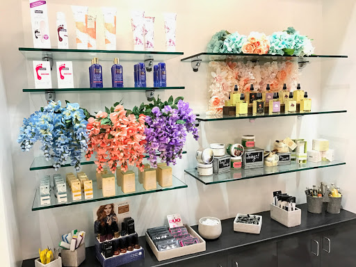 Beauty Bar Inc.- Powers Gallery - United States