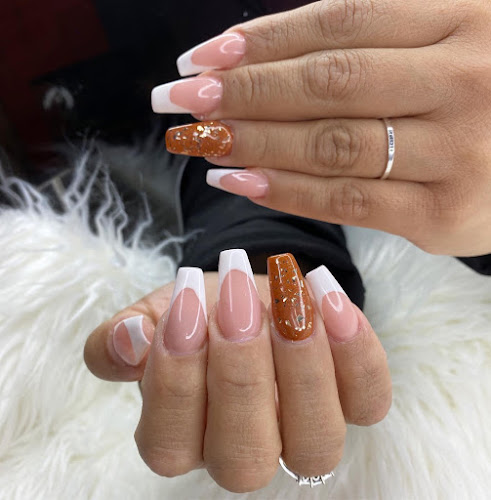 Zulimar Nails interior view