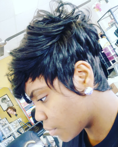 Flawless & Fierce HAIR BOUTIQUE Gallery - United States