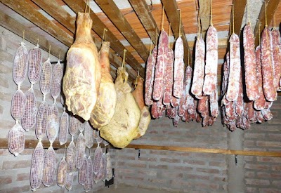 Photos of Carnicer&iacute;a Luchy