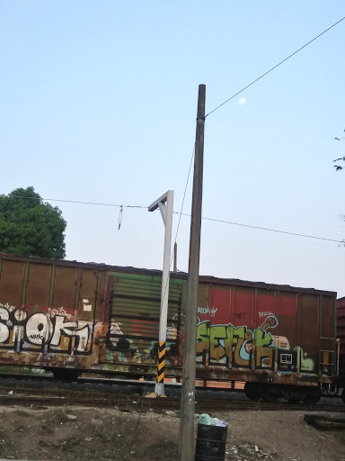 Tiendas Lores Ferrocarril - Thumbnail