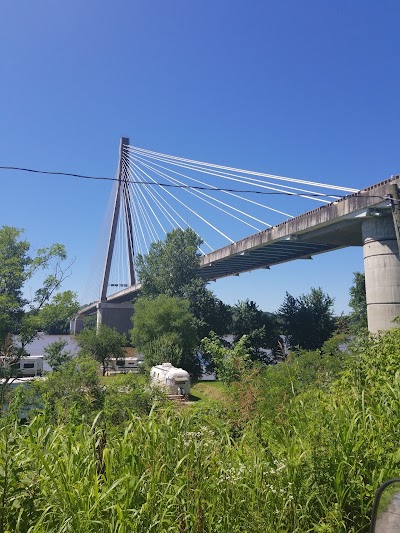 Photos of East Huntington Bridge