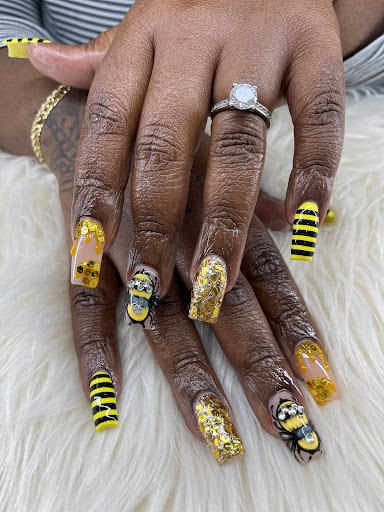 Four Season Nail Spa - Thumbnail