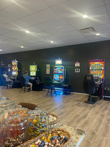 Ginger's Video Gaming Gallery - United States
