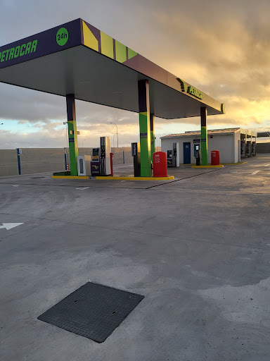 Petrocar , Gasolinera y Lavaderos de vehículos Gallery - Spain