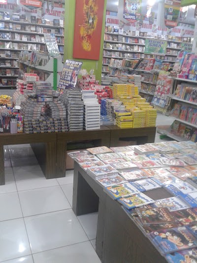 Photos of Bookstore Togamas