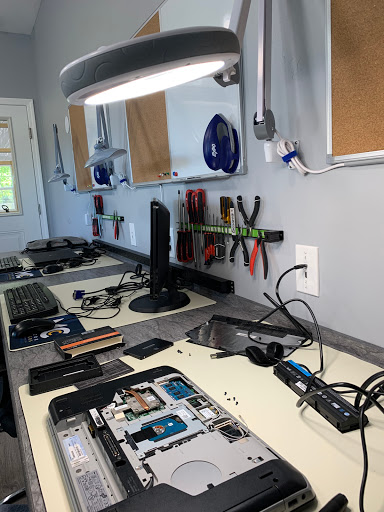 Cox Techs - Visual