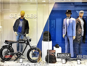 Photo n°15 de GEORGES. à Niort (Boutique de mariage)