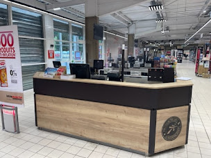 Photo n°5 de Intermarché SUPER Pierre-de-Bresse à Pierre-de-Bresse (Magasin de vins et spiritueux)