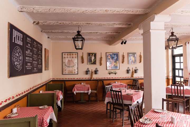 La Dolce Vita Italian Restaurant & Bar by null