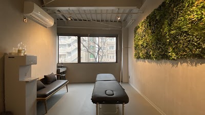 整体サロン3°大橋店〜首・肩専門〜