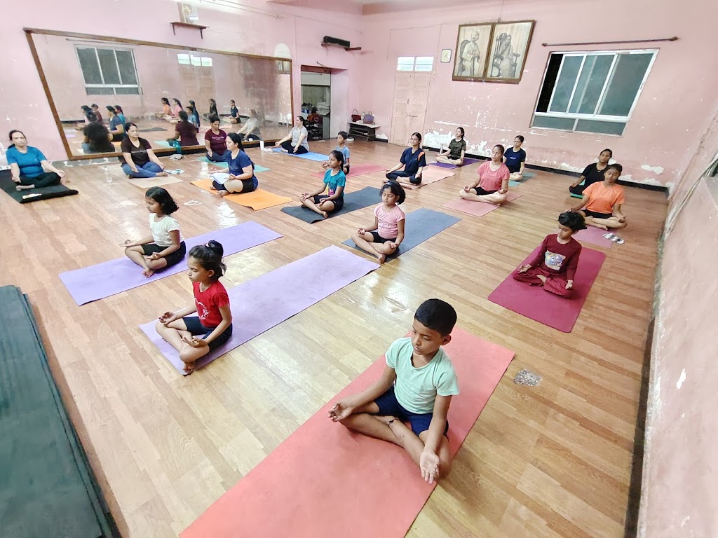 Apex Yoga Academy