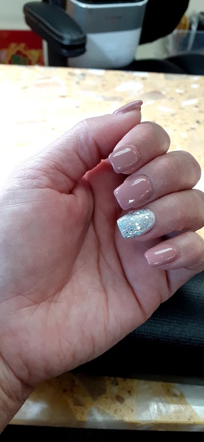 Top Nails