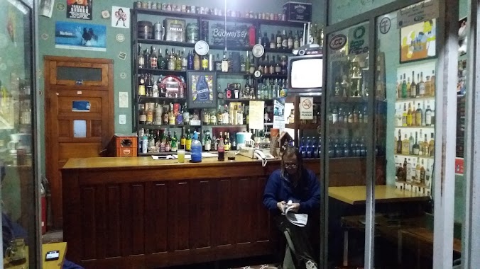 Almacén y Bar  Doña Cata, Author: Eduardo di Fiore