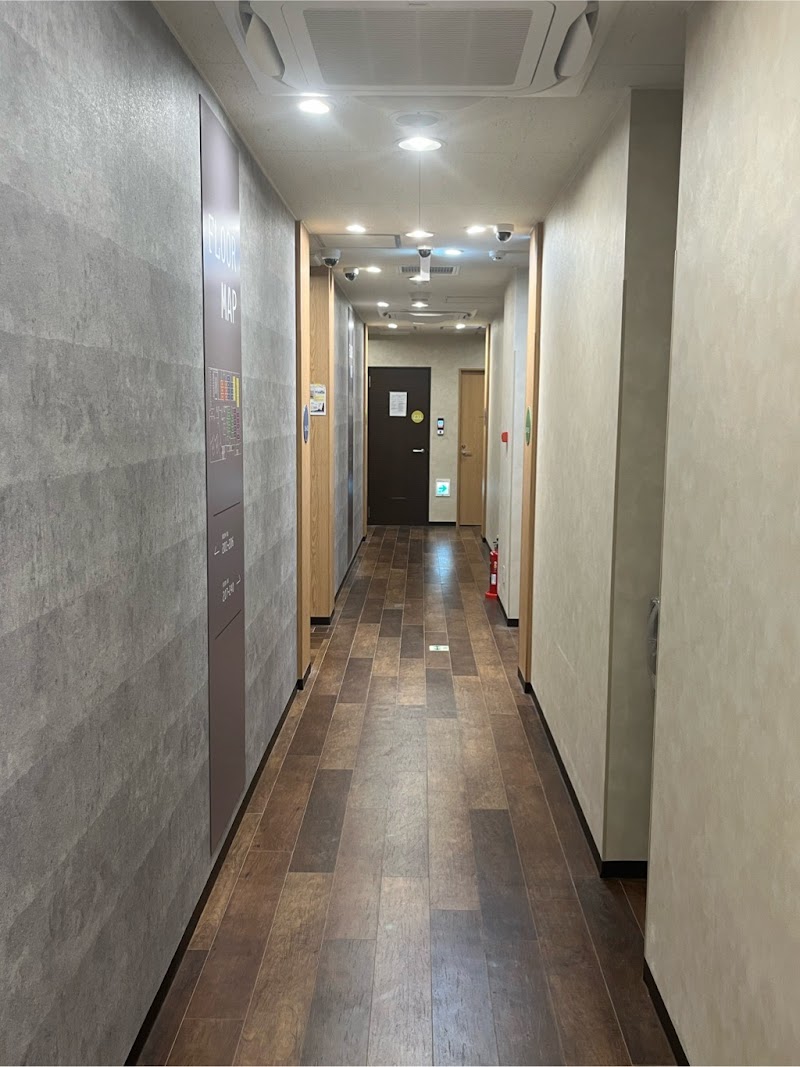 快活CLUB 新大阪江坂駅前店