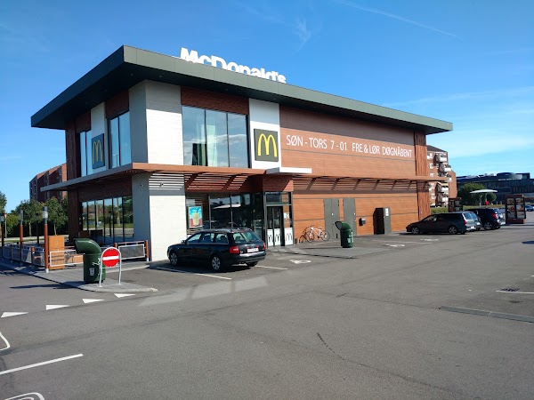 deform Dyster nikotin McDonald's, Over Bølgen 13, 2670 Greve, Danmark