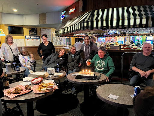 Toon Town Tavern Beer Store - Thumbnail