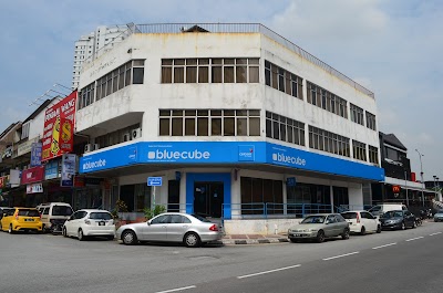 Celcom Centre Shah Alam Seksyen 13 - MALAUKUIT