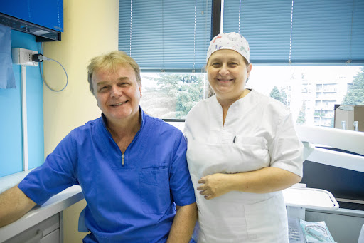 Centro Odontoiatrico Le Torri S.r.L. -Dr.Valeri - Dr.ssa Vedani