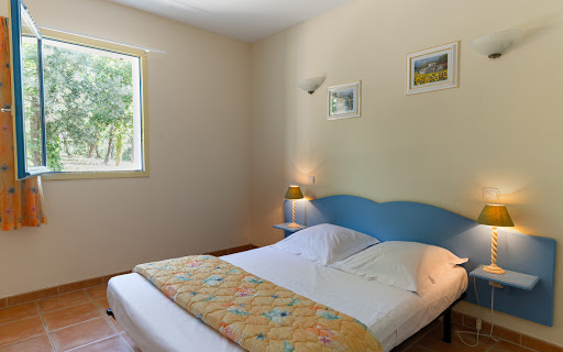 Photo de Lagrange Vacances - Les Mazets de Gaujac à Gaujac (30330)