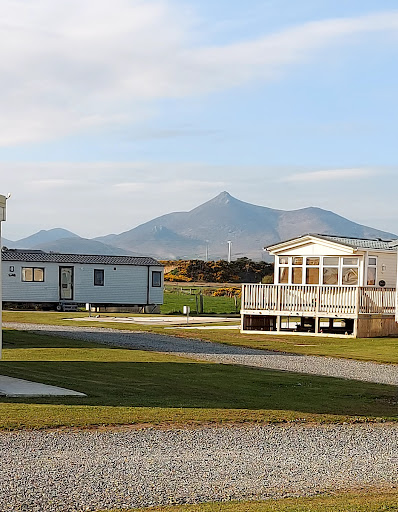 Silvercove Holiday Park Logo