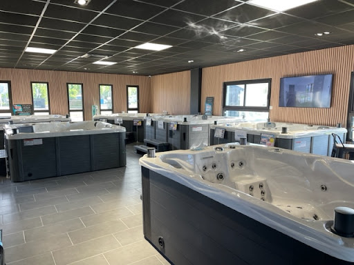 Photo de Direct Spa 77 : jacuzzis extérieurs et Spas en Seine-et-Marne à Brie-Comte-Robert (77170)