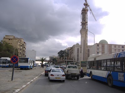 Photos of Arr&ecirc;t de bus Chevalley
