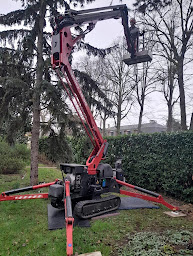 Photo n°4 de MAYER EDM élagage Normandie à Elbeuf (Paysagiste)