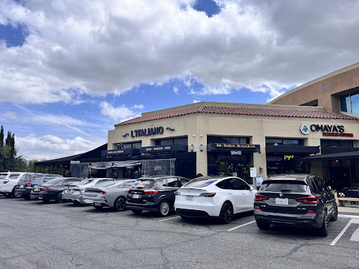 Valencia Entertainment Center