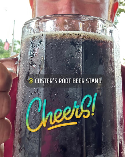 Custer's Root Beer Stand - Visual