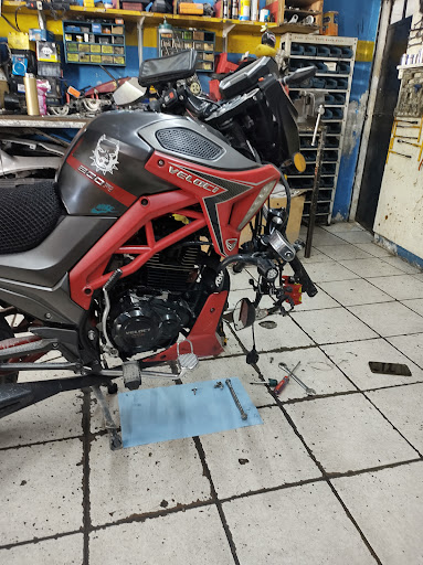 Rinos Motoservicio y Refacciones