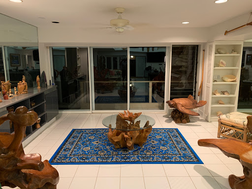O'ahu Island Klean Gallery - United States
