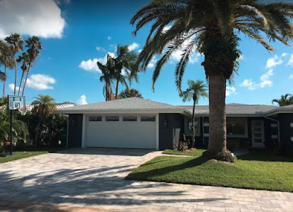 Moore Creative Construction, LLC | Home Remodeling 3150 23rd Ave N, St. Petersburg, FL 33713
