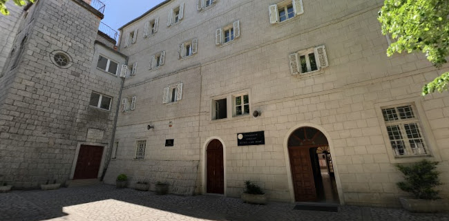 Broj telefona Bazilika Gospe Sinjske