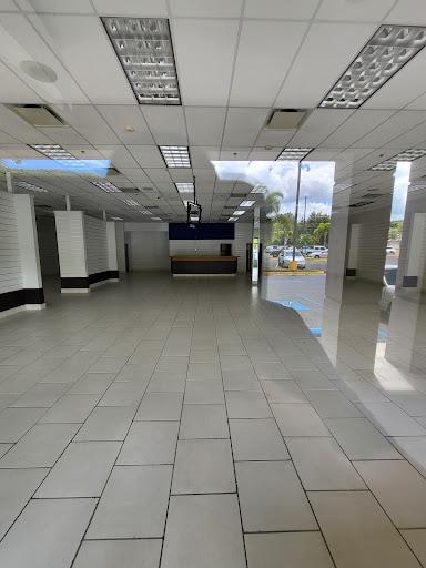 Plaza Peñuelas Shopping Center - Thumbnail