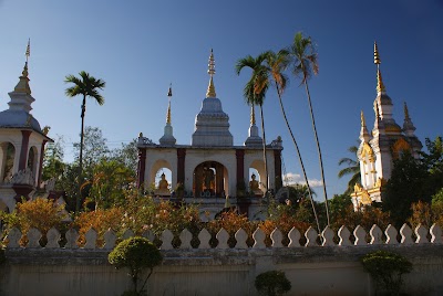 Photos of Vat Phra Bat Tai - Chua Phat Tich