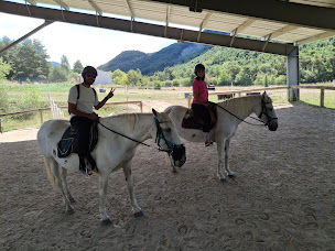 Photo n°22 de Centre Equestre La Grande Bastide à Peyroules (Pension pour chevaux)
