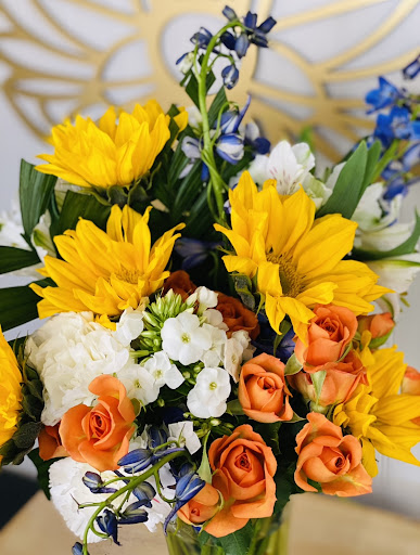Beverly J. Ellen Floral and Finds Gallery - United States