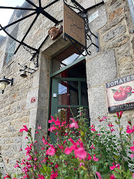 Photo n°21 de La Maison aux Chimères à Guéhenno (Chambre d'hôtes)