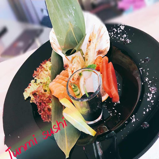 Junmi Sushi - Visual