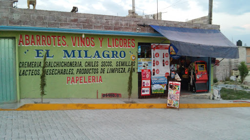 Abarrotes, Vinos y Licores, Papeleria Y Merceria "El Milagro"