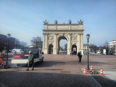 Photos of THE ICE CAF&Eacute; &middot; At the Brandenburg Gate