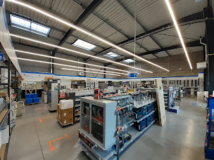 Photo n°24 de CEDEO Armentieres : Sanitaire - Chauffage - Plomberie à La Chapelle-d'Armentières (Fournisseur de matériel d'éclairage scénique)