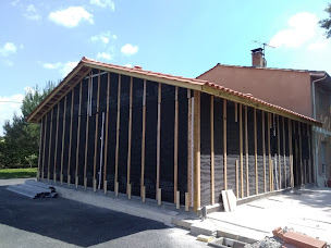 Photo n°8 de Tauzin Denis SARL à Vayres (Charpentier)