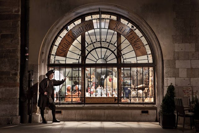 "Kacper Ryx" historical shop