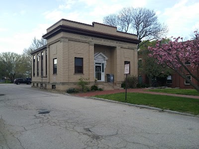 Warwick Public Library: Apponaug Branch