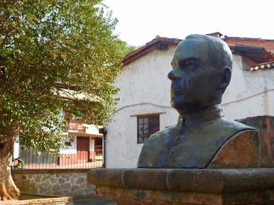 Photos of Santuario De Santa Maria Ahuacatl&aacute;n (El Cristo Negro)