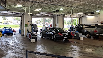 Country Club Car Wash