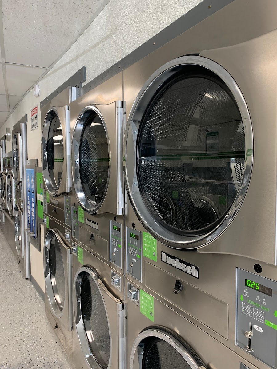 Skyway Laundromat facility with washing machines in Seattle