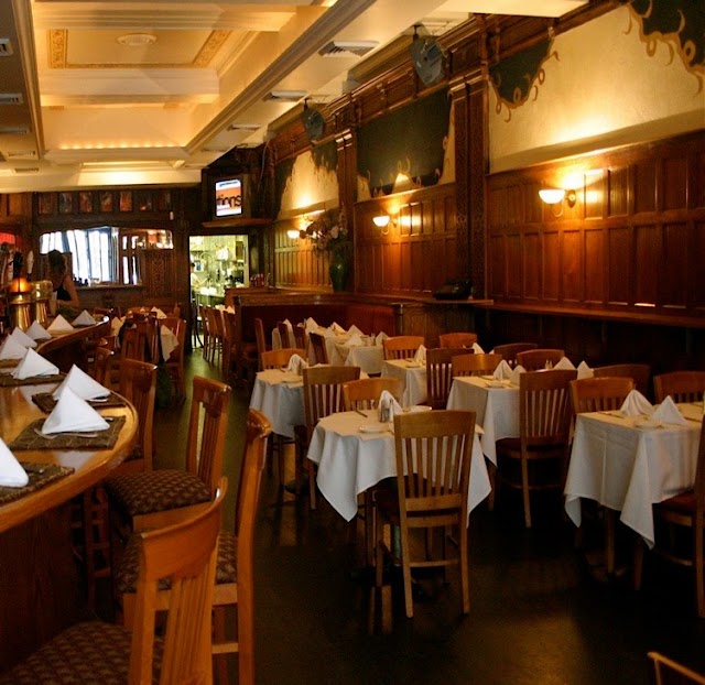 Windfall Bar & Restaurant